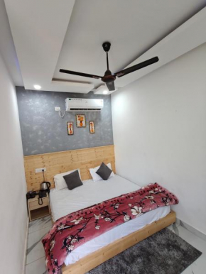 Delhi 34 Resort